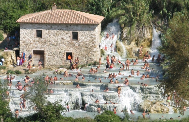 saturnia